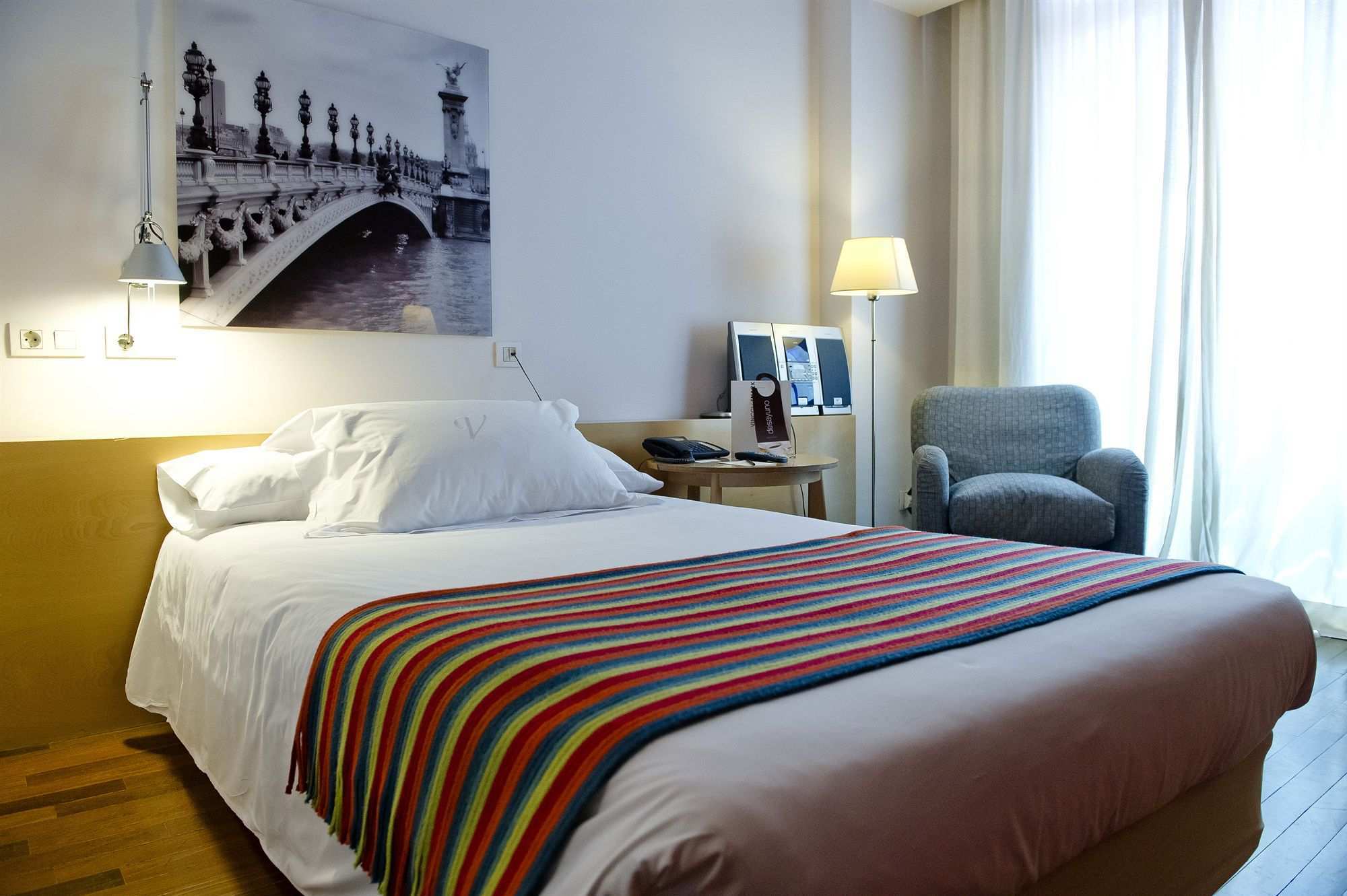 Vincci Soma Hotel Madrid Kültér fotó